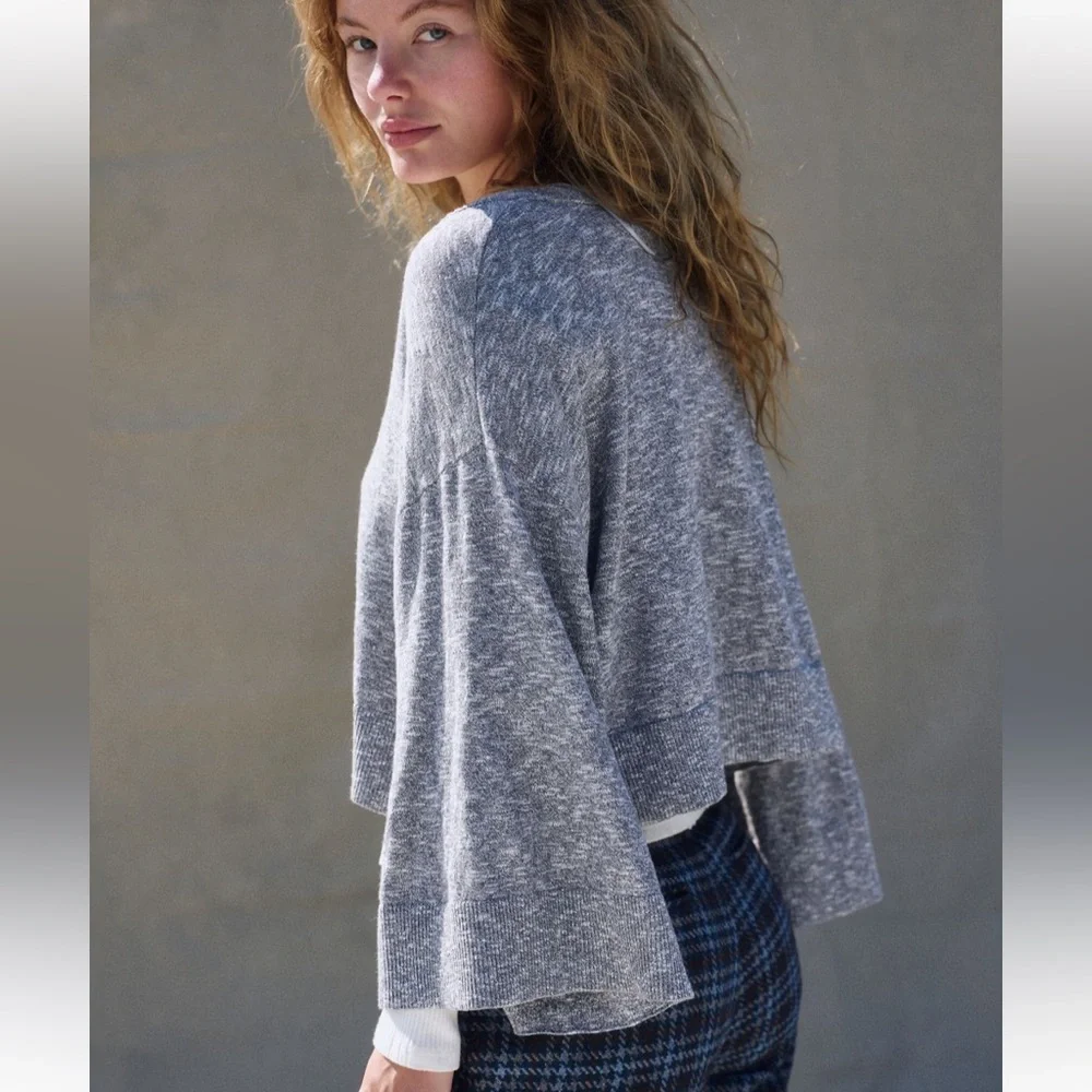 Free People Beach Dionne Sweater Top steel grey combo